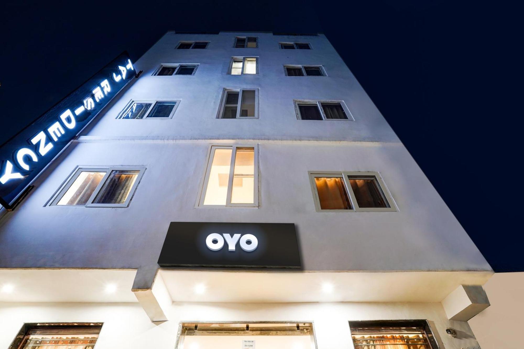 Collection O Residency Near Dwarka Sector 21 Metro Station Kapas Hera Exterior foto