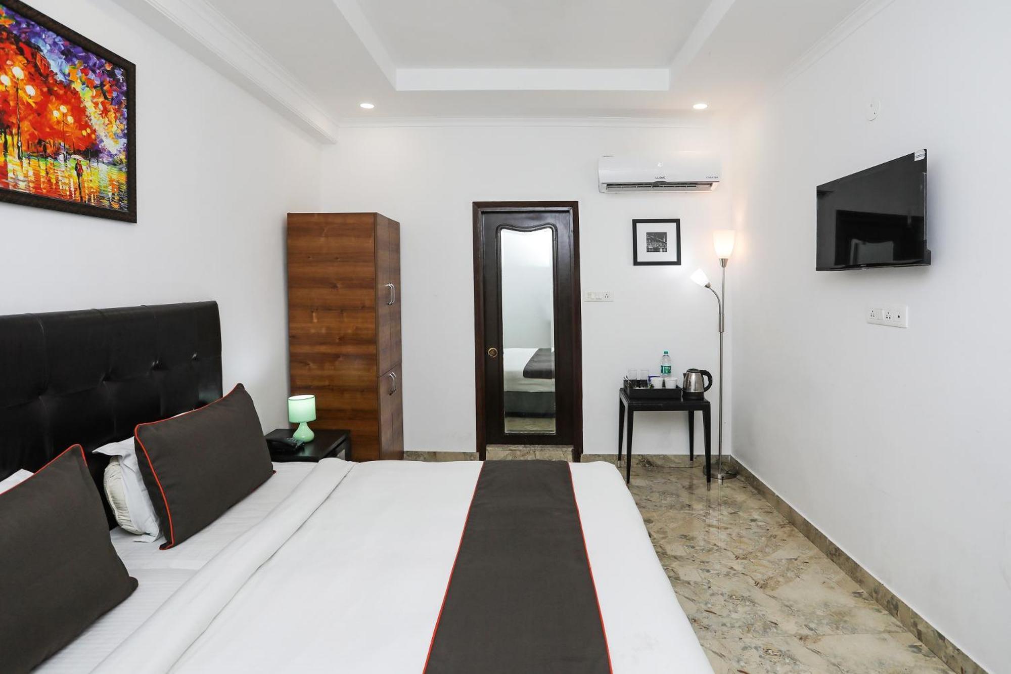 Collection O Residency Near Dwarka Sector 21 Metro Station Kapas Hera Exterior foto